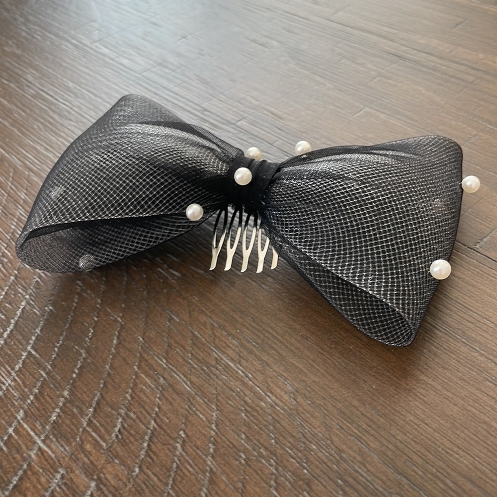 Hand made bow! - Picture 3 of 4